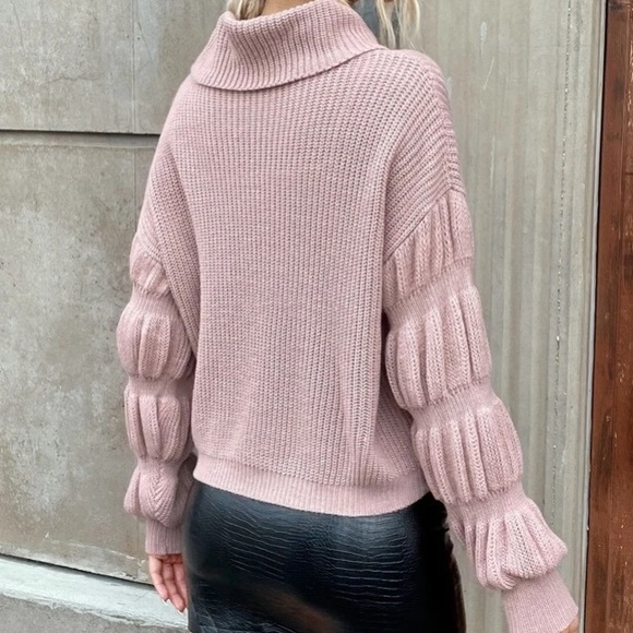 Baby Pink Ribbed Turtleneck Sweater in S and L - Picture 2 of 4